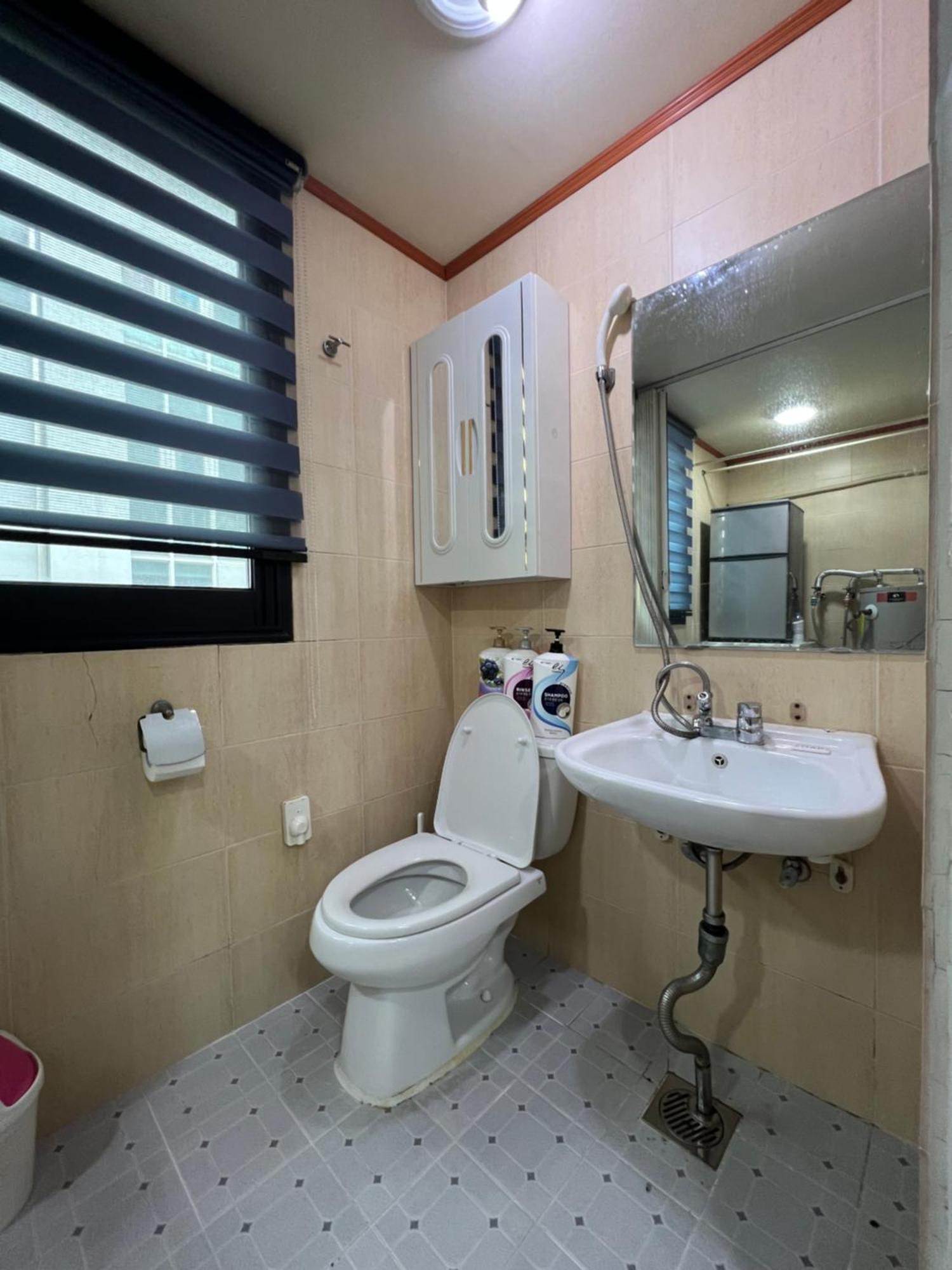 Sangmin Suite Теджън Екстериор снимка